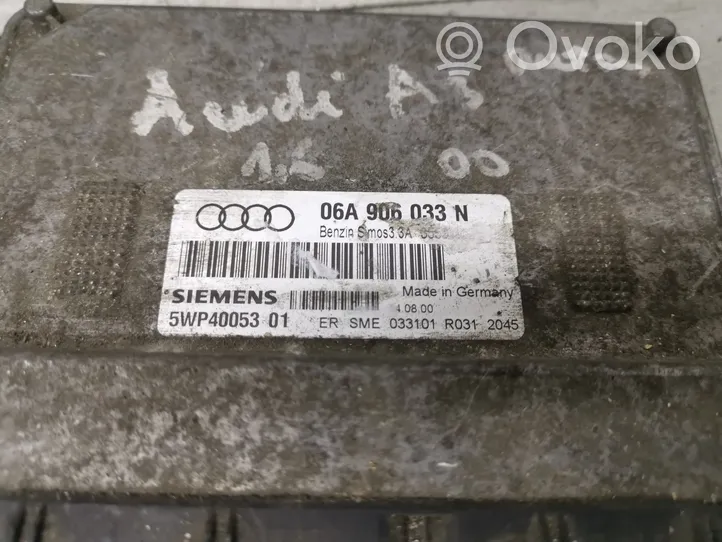 Audi A3 S3 8L Moottorin ohjainlaite/moduuli 06A906033N