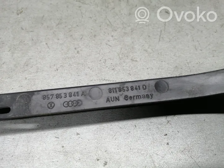 Audi 80 90 B2 Listwa pod lampę przednią 857853841A