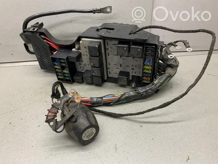 Volvo S80 Module de fusibles 9168986