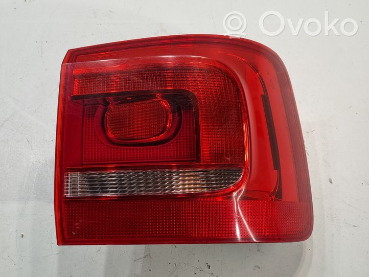 Volkswagen Touran II Feux arrière / postérieurs 1T0945096R