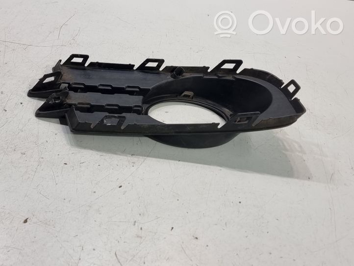 Volkswagen Tiguan Front fog light trim/grill 5N0853665H