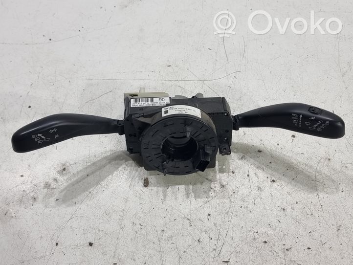 Volkswagen Polo V 6R Leva/interruttore dell’indicatore di direzione e tergicristallo 279948