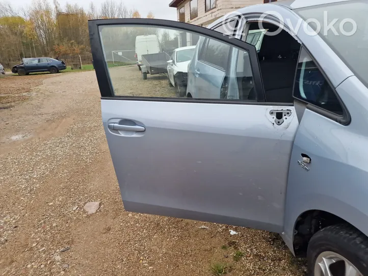 Toyota Verso Portiera anteriore 