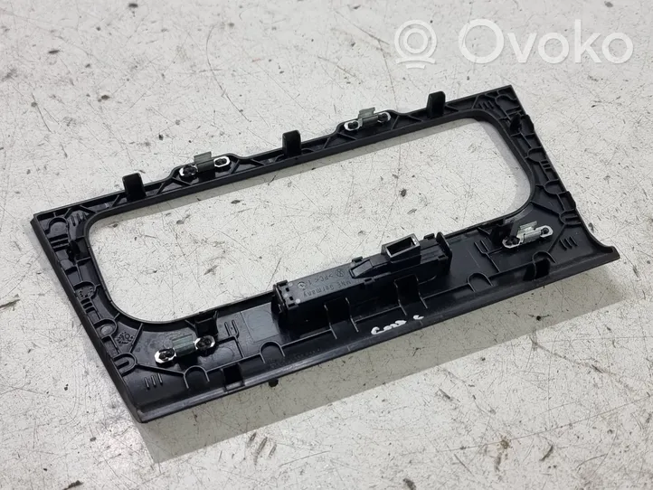 Volkswagen Golf VI Panel klimatyzacji / Ogrzewania 5K0858071M