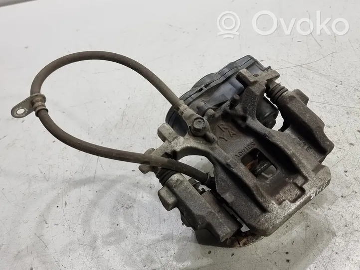 Toyota C-HR Pinza del freno posteriore 4631078010