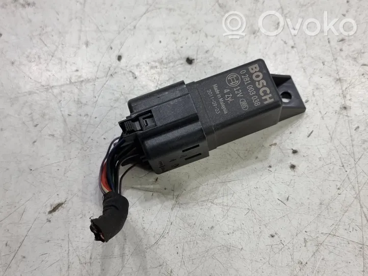 Volkswagen Golf VI Glow plug pre-heat relay 281003038