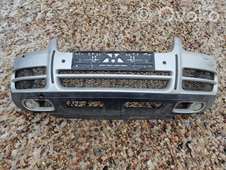 Volkswagen Touareg I Front bumper 