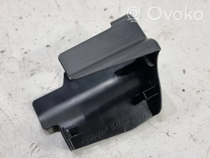 Toyota Auris E180 Rivestimento del binario sedile anteriore del passeggero 7215702230