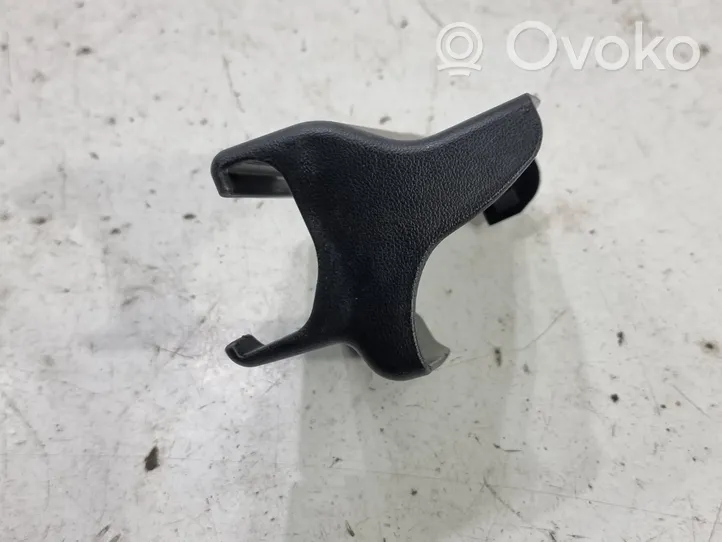 Toyota Auris E180 Rivestimento del binario sedile anteriore del passeggero 7215702230