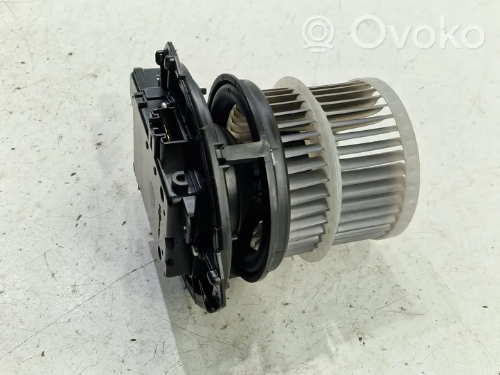 Toyota C-HR Ventola riscaldamento/ventilatore abitacolo 