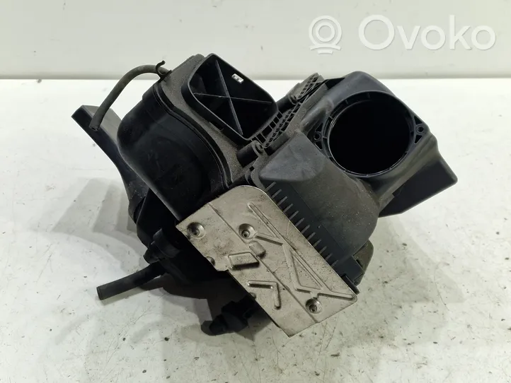 Audi A4 S4 B8 8K Obudowa filtra powietrza 8K0133837T