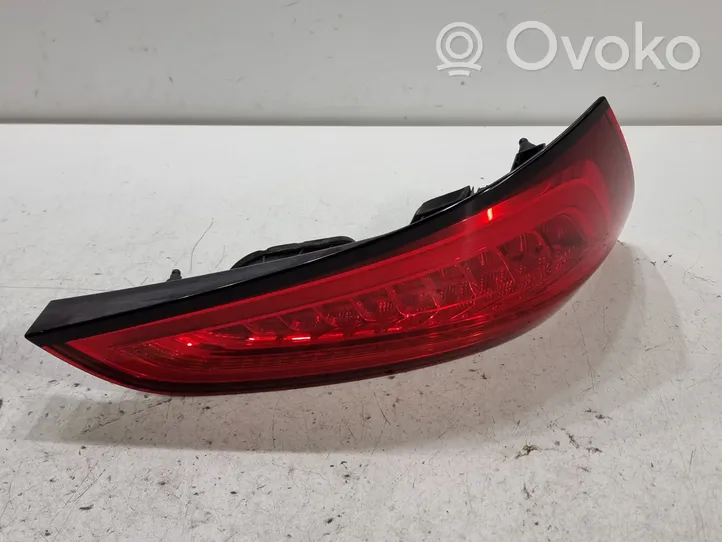 Audi Q5 SQ5 Lampy tylnej klapy bagażnika 8R0945093C