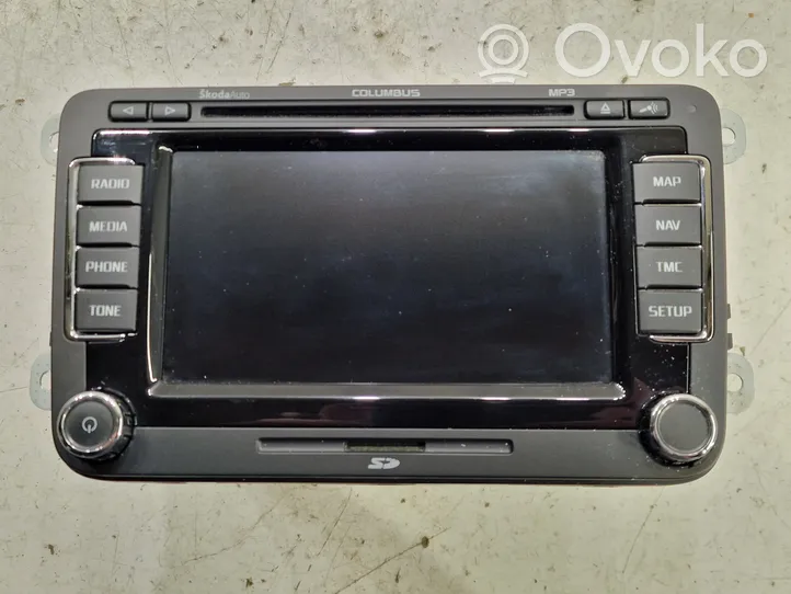 Skoda Superb B6 (3T) Radio/CD/DVD/GPS-pääyksikkö 3T0035680K