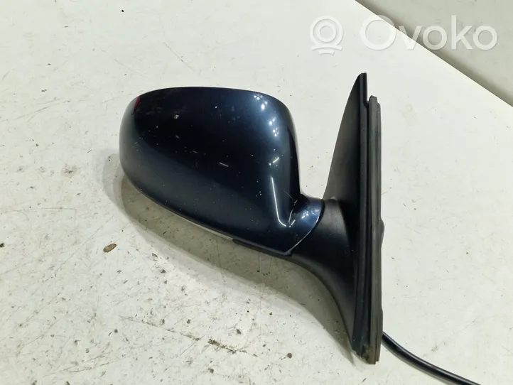 Volkswagen Jetta V Front door electric wing mirror 