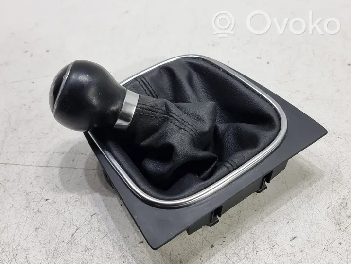 Volkswagen Golf VI Rivestimento in pelle/manopola della leva del cambio 1K0711113CG