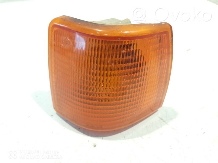 Audi 80 90 B2 Front indicator light 