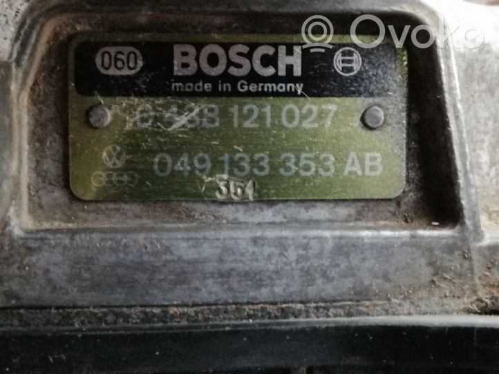 Audi 80 90 B2 Gaźnik 0438100138