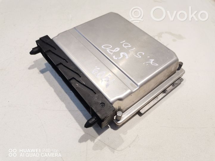 Volvo S80 Sterownik / Moduł ECU 0281001776