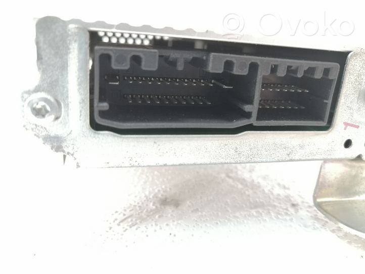 Chrysler Voyager Sound amplifier 05107086AG