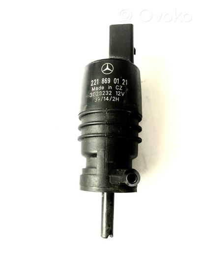 Mercedes-Benz SLK R172 Pompa spryskiwacza szyby przedniej / czołowej 2218690121