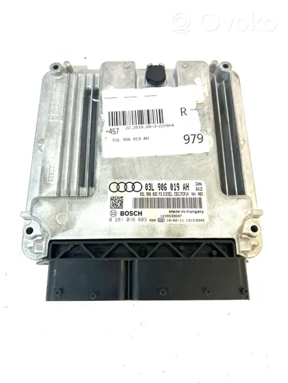 Audi A6 S6 C6 4F Moottorin ohjainlaite/moduuli 03L906019AH