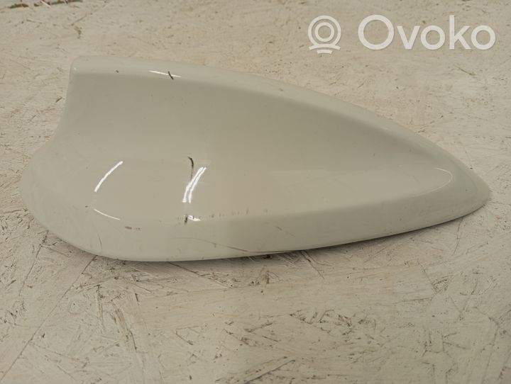 BMW 3 F30 F35 F31 Copertura dell’antenna tetto (GPS) 924096703