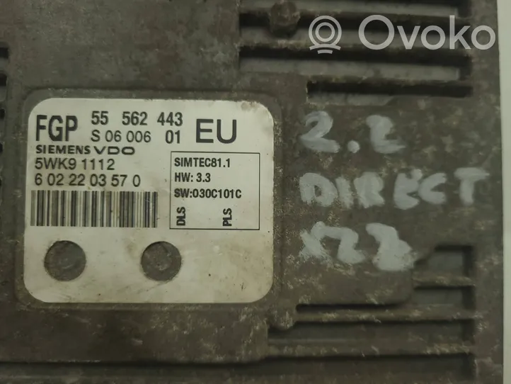 Opel Vectra C Calculateur moteur ECU 55562443