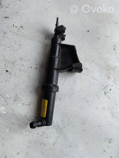 Volvo S40 Headlight washer spray nozzle 30661085