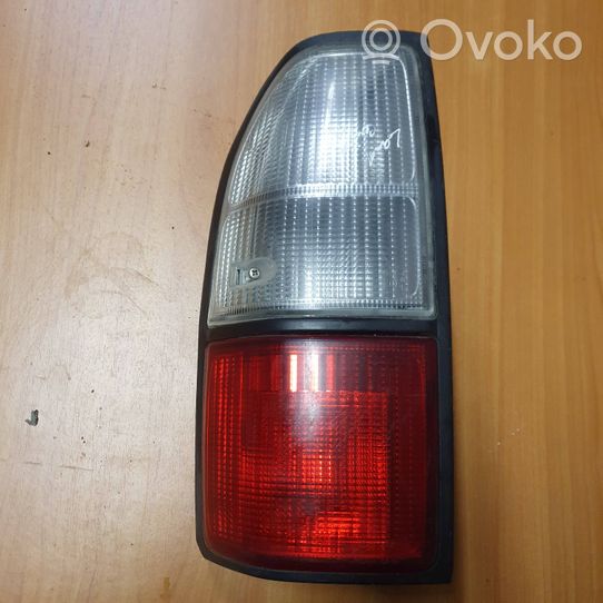 Toyota Land Cruiser (J100) Lampa tylna KOITO6089