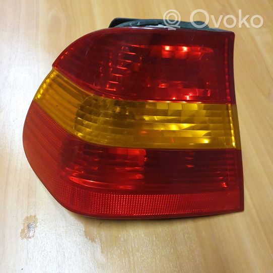 BMW 3 E46 Lampa tylna 388011