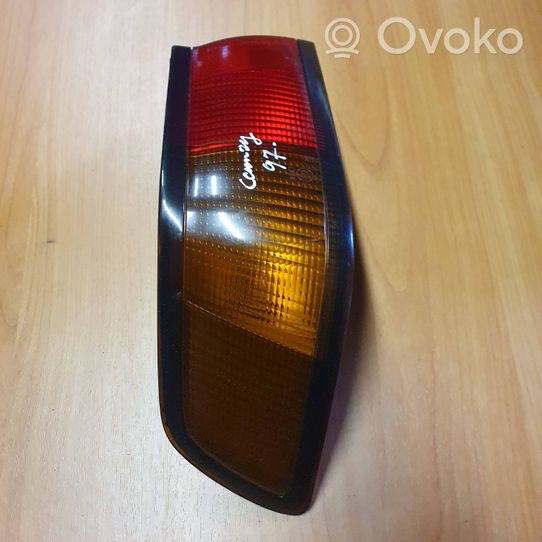 Toyota Camry Lampa tylna 22076447