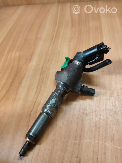 Ford C-MAX II Fuel injector 9674973080