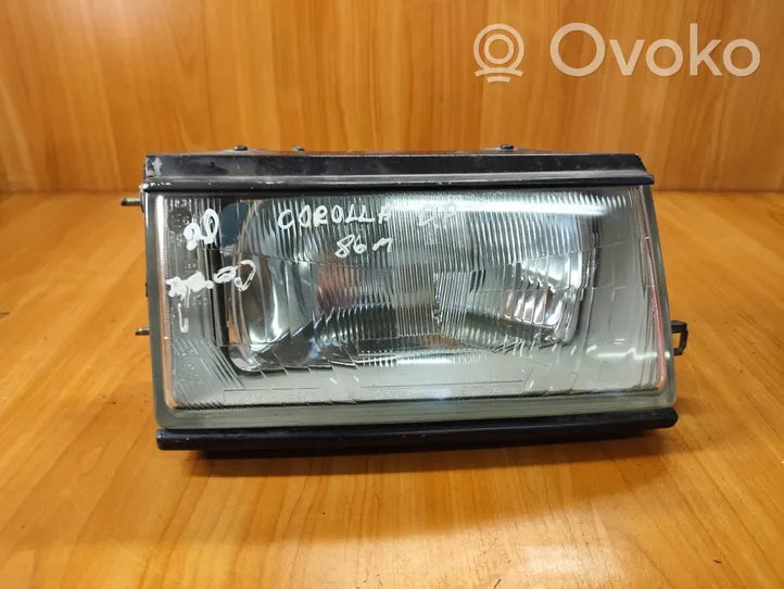 Toyota Corolla E80 Headlight/headlamp 11074135