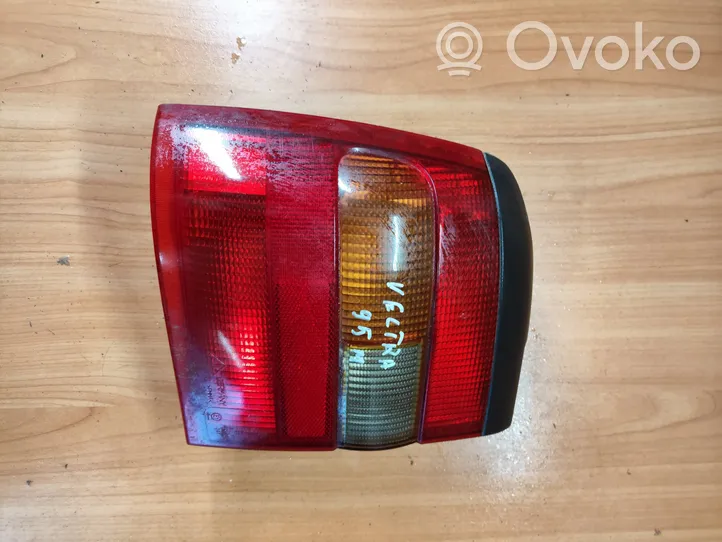 Opel Vectra A Luci posteriori 394245