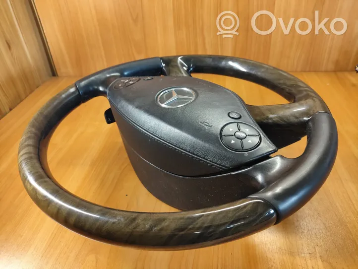 Mercedes-Benz E W212 Volant A2214600018