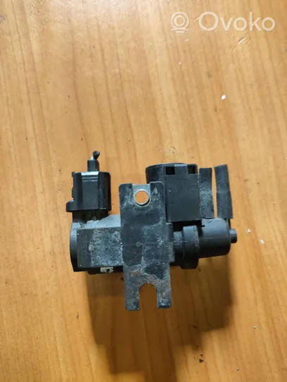 Toyota Corolla Verso AR10 Solenoīda vārsts 258190R010