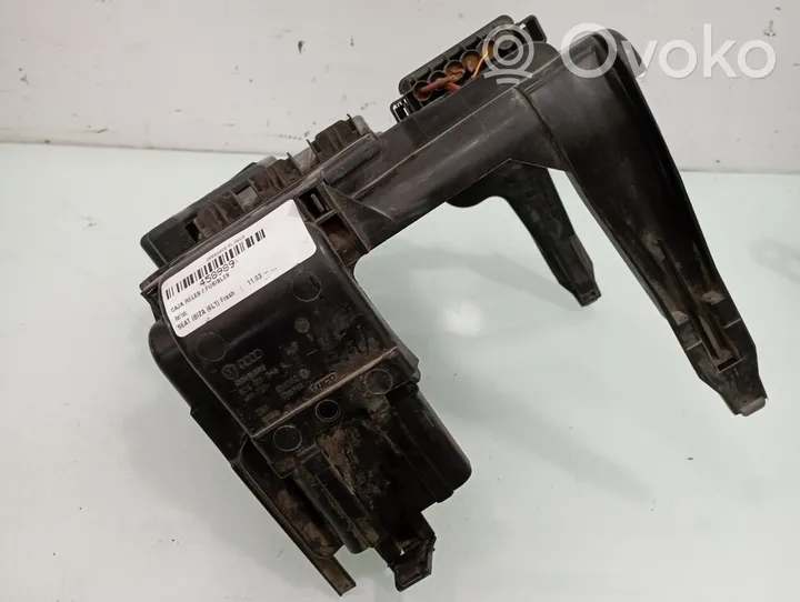 Seat Ibiza III (6L) Module de fusibles 6Q0915345A