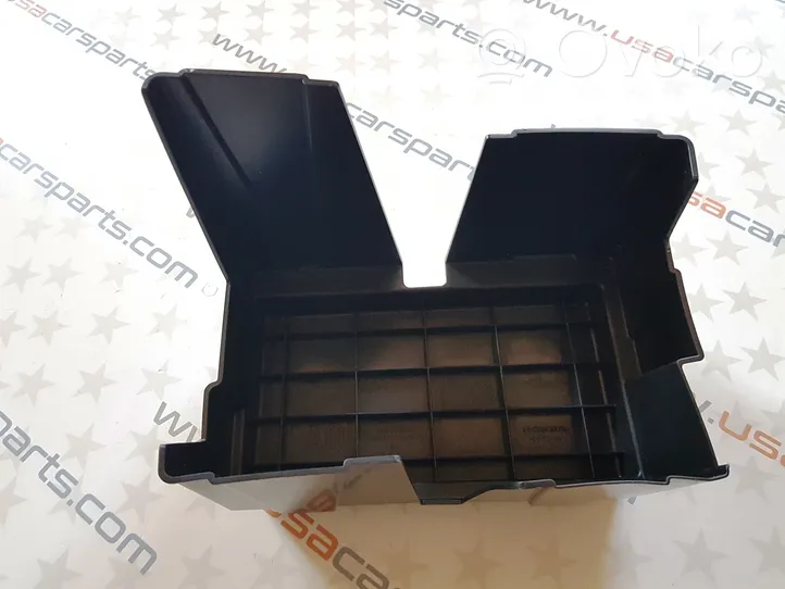 Honda CR-V Support boîte de batterie 