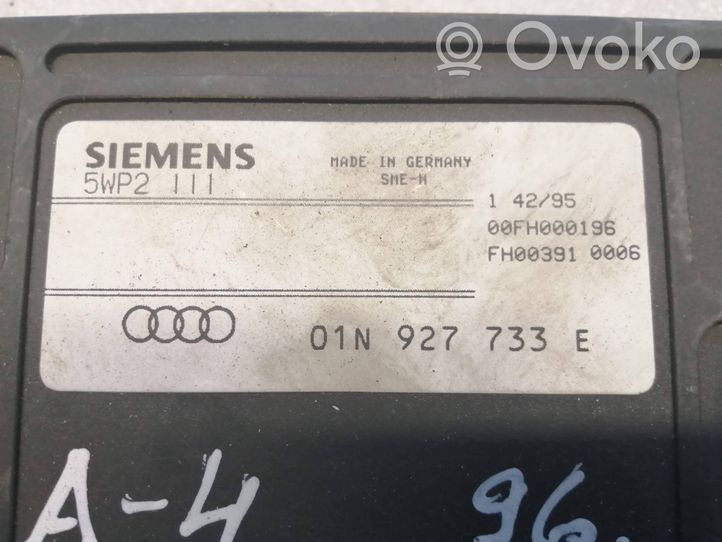 Audi A4 S4 B5 8D Pavarų dėžės valdymo blokas 01N927733L