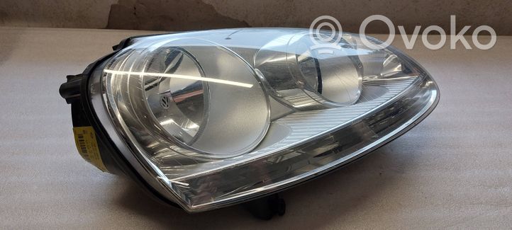 Volkswagen Golf V Lampa przednia 1K6941006Q