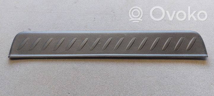 KIA Carens III Rear sill trim cover 85888A4000