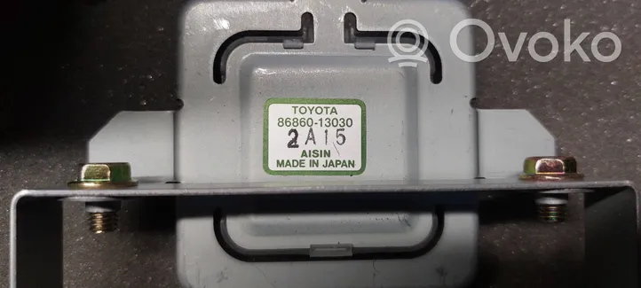Toyota Corolla E120 E130 Navigaatioyksikkö CD/DVD-soitin 8684113020