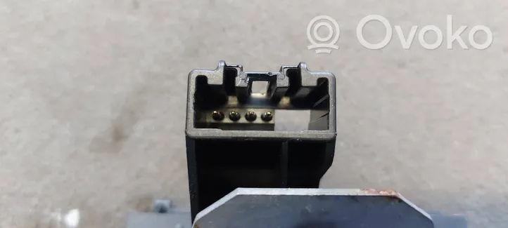 Ford Kuga I Cierre/cerradura/bombín del cristal del maletero 8V41S442A66AD