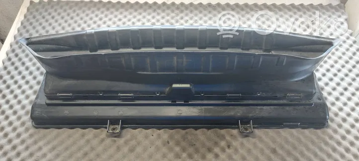 Hyundai i40 Déflecteur d'air de radiateur de refroidissement 863703Z000