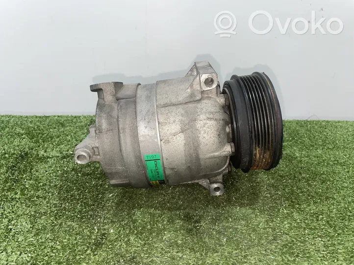 Opel Vectra C Ilmastointilaitteen kompressorin pumppu (A/C) 13197197