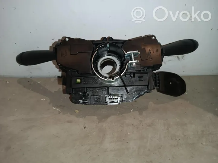 Citroen C3 Manetka / Przełącznik kierunkowskazów wycieraczek 98312587ZD