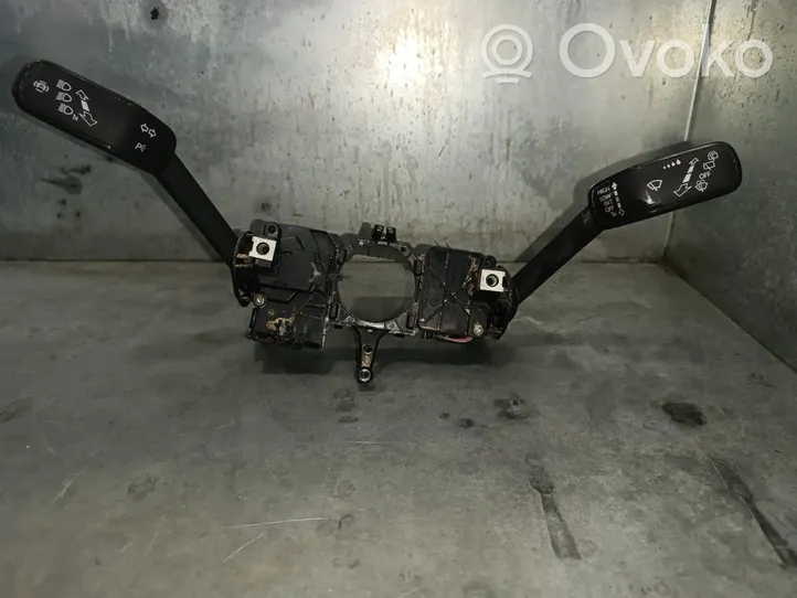 Seat Ibiza IV (6J,6P) Leva/interruttore dell’indicatore di direzione e tergicristallo 2Q0953521AT