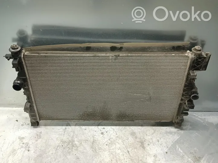 Opel Zafira C Coolant radiator 