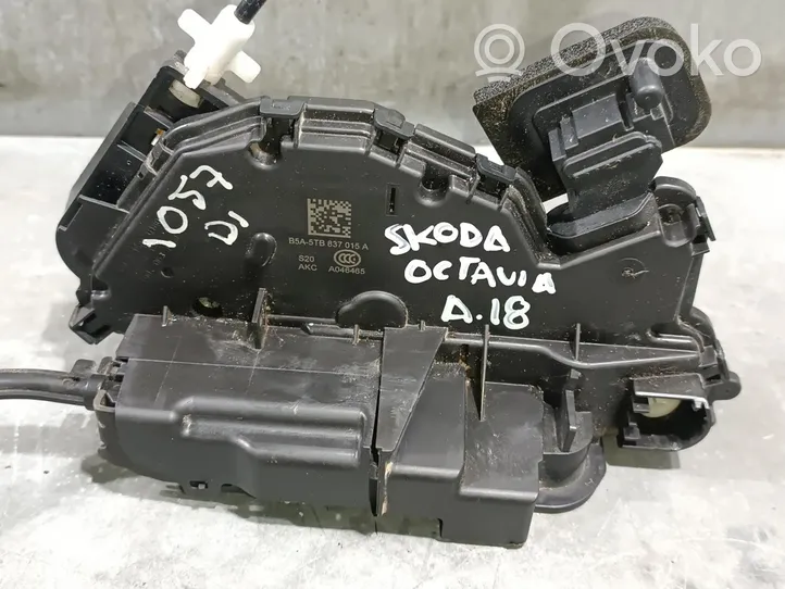 Skoda Octavia Mk3 (5E) Zamek drzwi przednich 5TB837015A