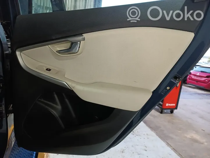 Volvo V40 Rivestimento del pannello della portiera posteriore 